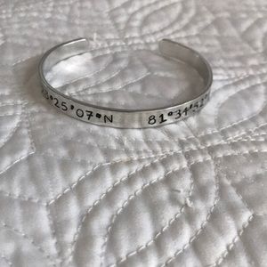 Like NEW Walt Disney World coordinates bracelet